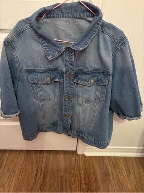 SHEIN Light Blue Distressed Denim Jacket